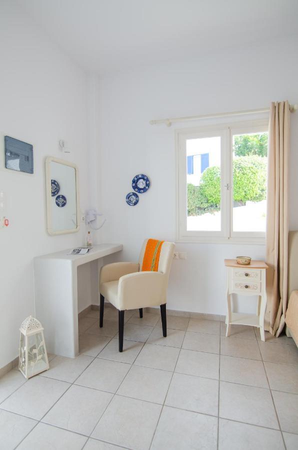 Marias Rooms Chora  Bagian luar foto